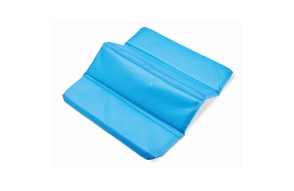 MOMENTS Faltbare Sitzauflage - himmelblau