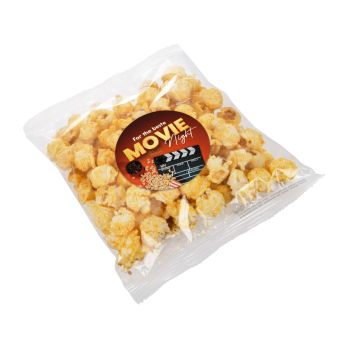 Transparente Tüte mit Popcorn